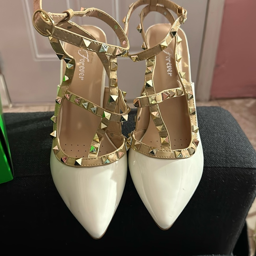 Size 10 heels with spikes